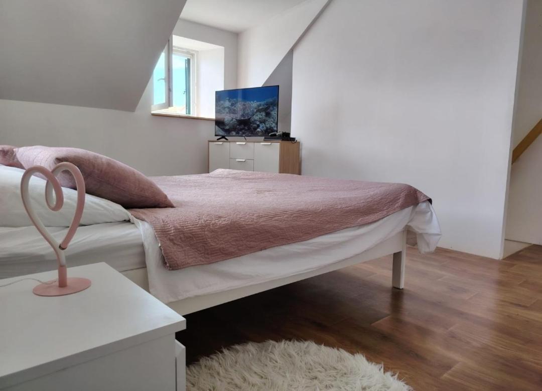 Ema Apartment เปอร์วิช เชปูริเน ภายนอก รูปภาพ